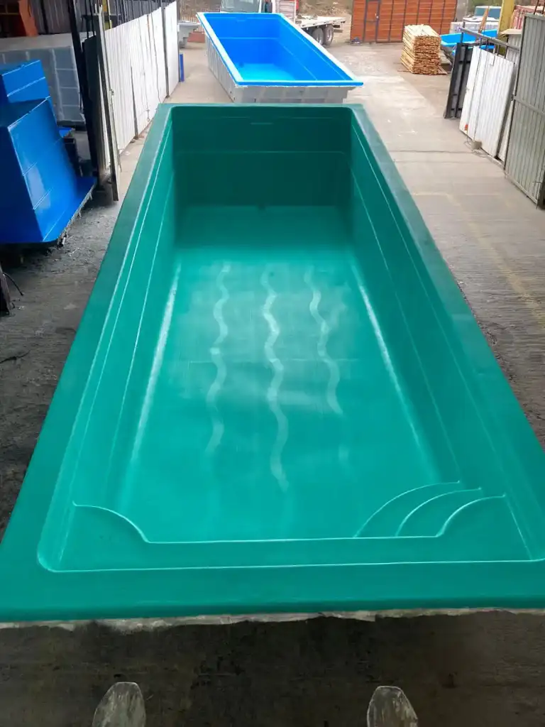 Piscina Rectangular 9,00x3,50mts Prof 1,00-1,80mts