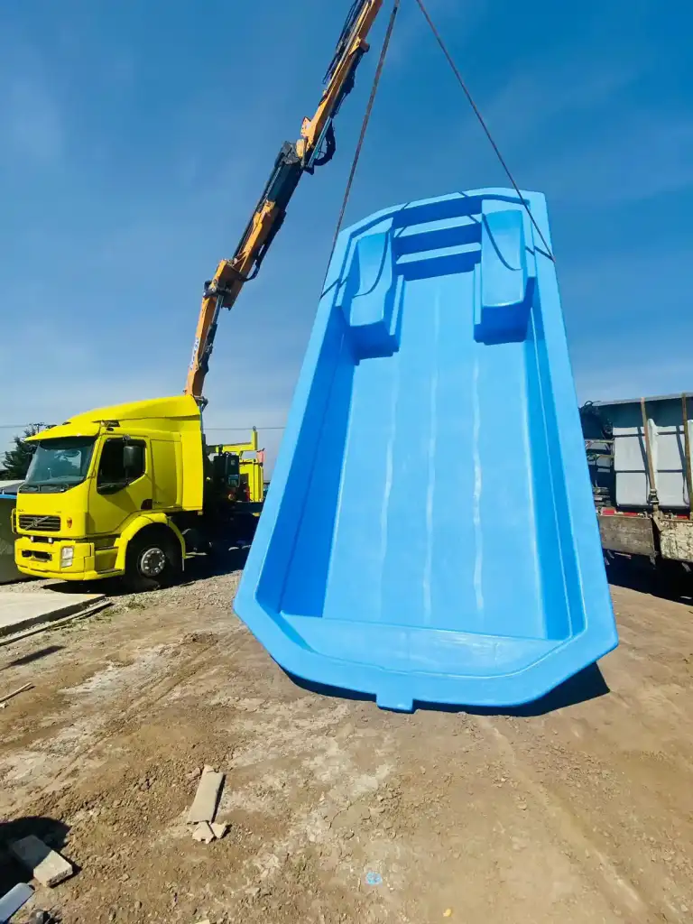 Piscina Rectangular con reposera 7,00x3,00mts Prof. 0,80-1,50mts