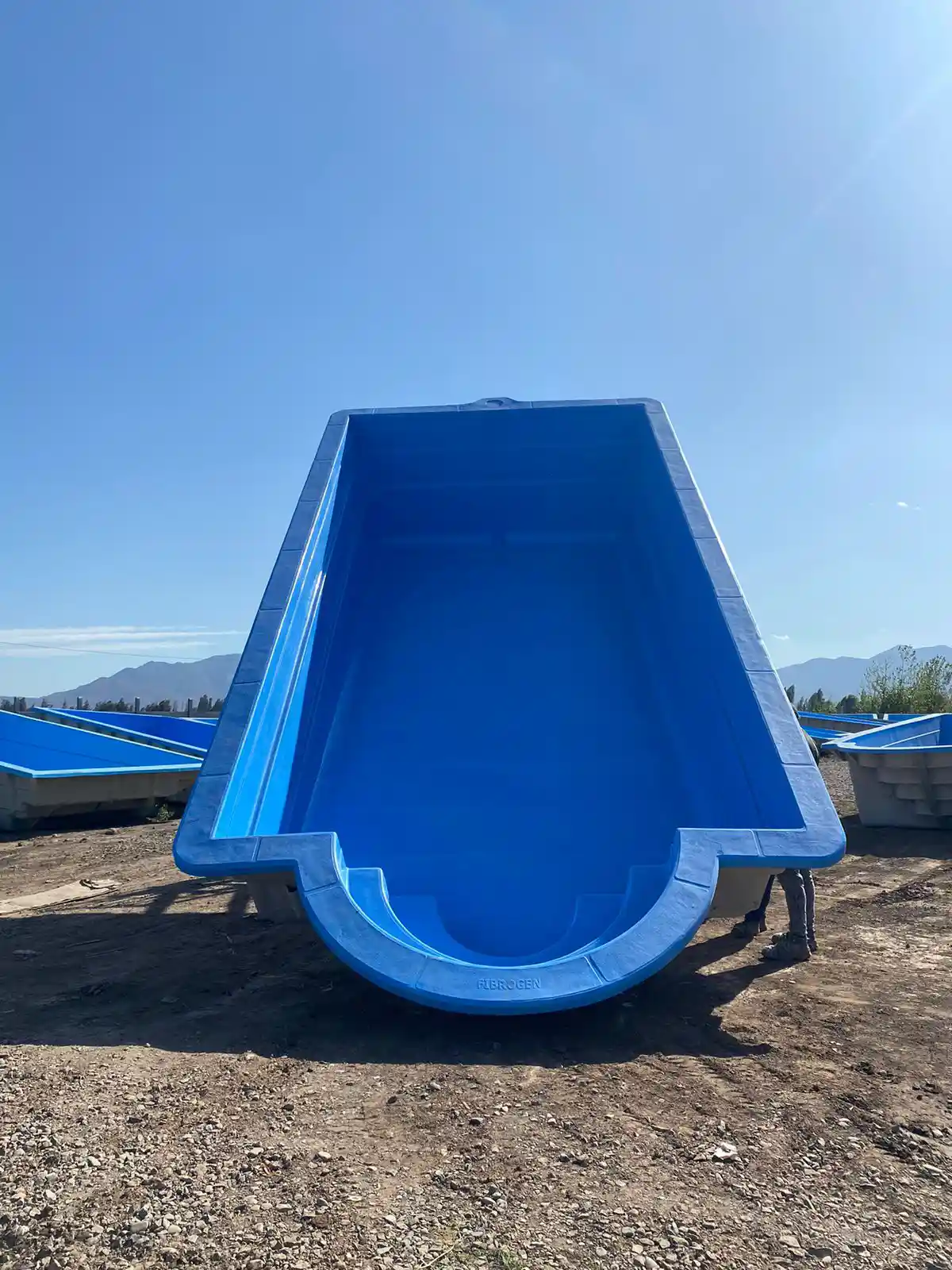 Piscina Rectangular 8,50x4,00mts Prof 1,00-1,70mts